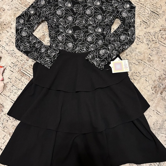 New Lularoe Georgia dress - Picture 1 of 4